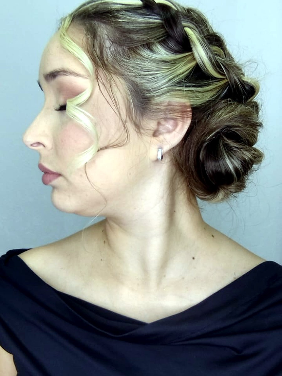 Trabalho assinado pelo Ariana Fujita Ateliê 1