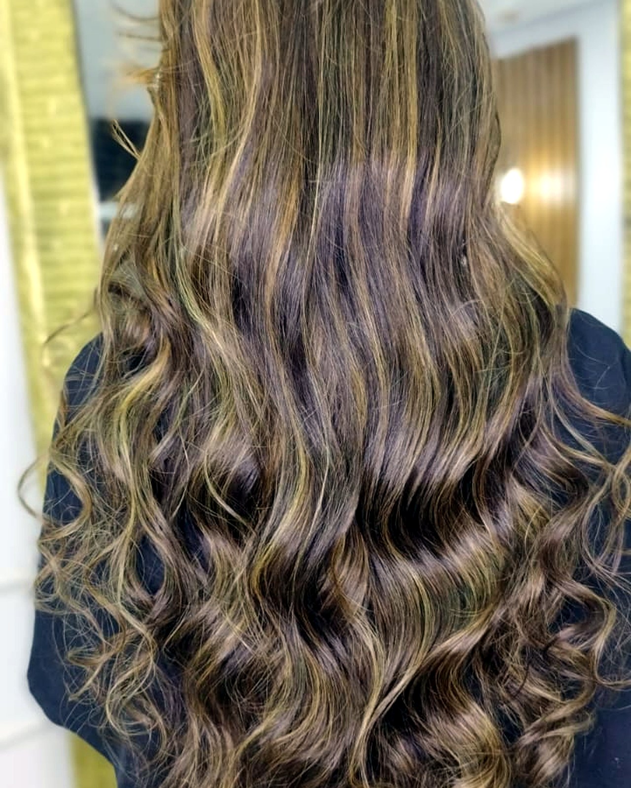 Trabalho assinado pelo Ariana Fujita Ateliê 2